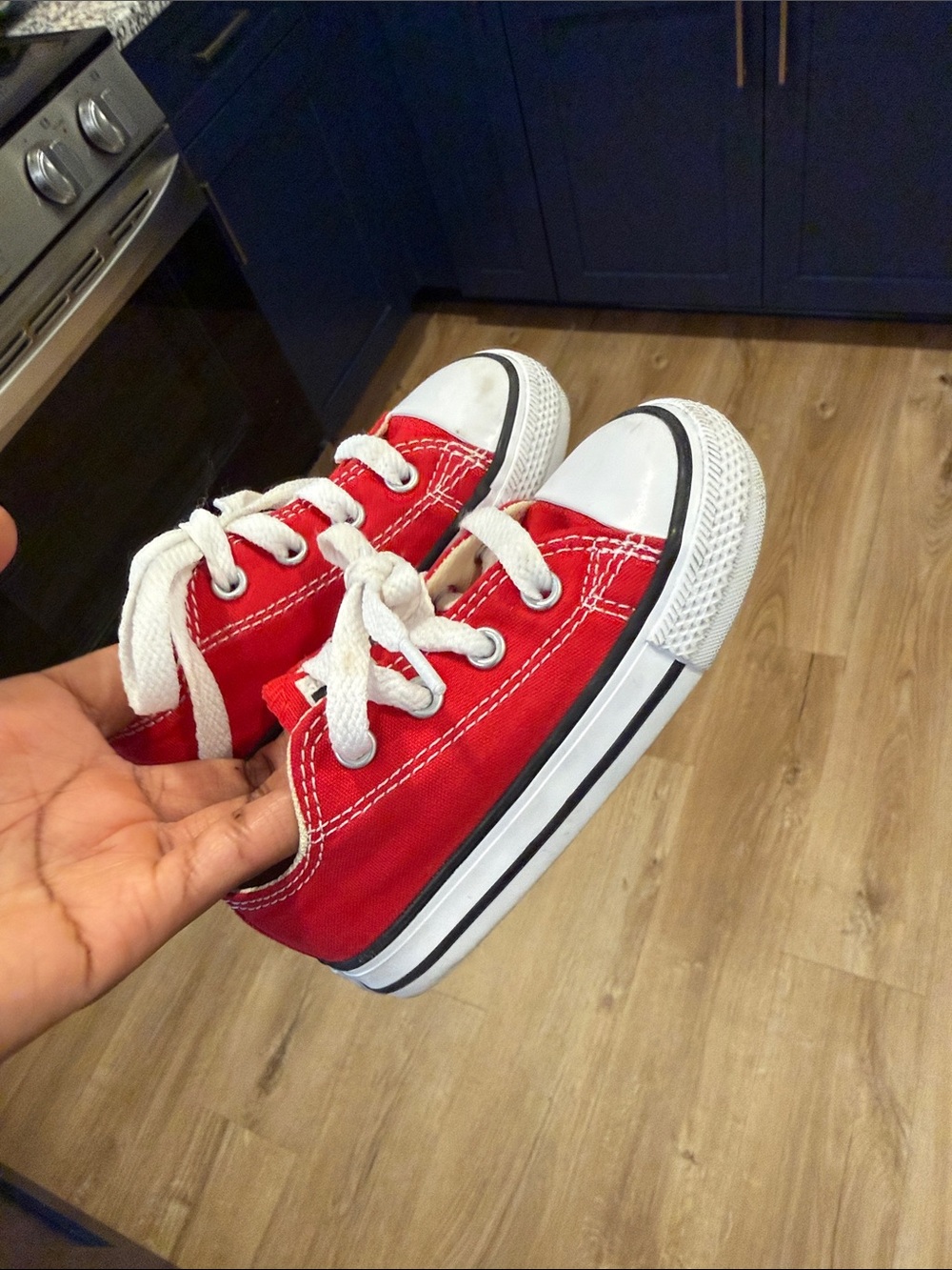 Toddler Chuck Taylor Red Canvas Low-Top Sneakers